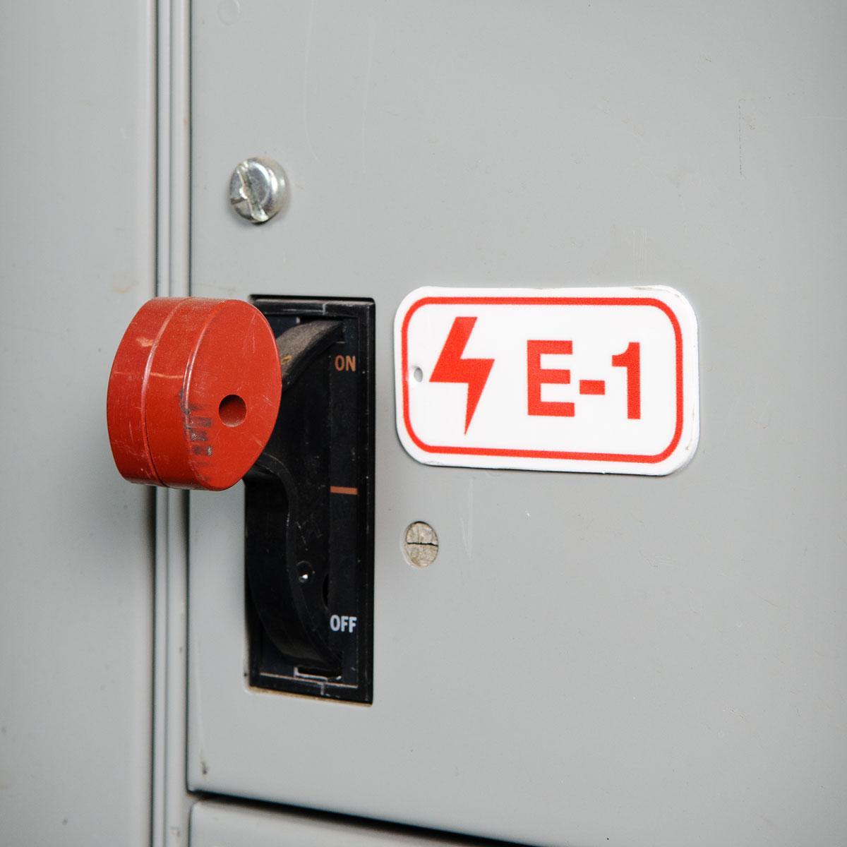 Brady® 105694 Safety & Facility Tags