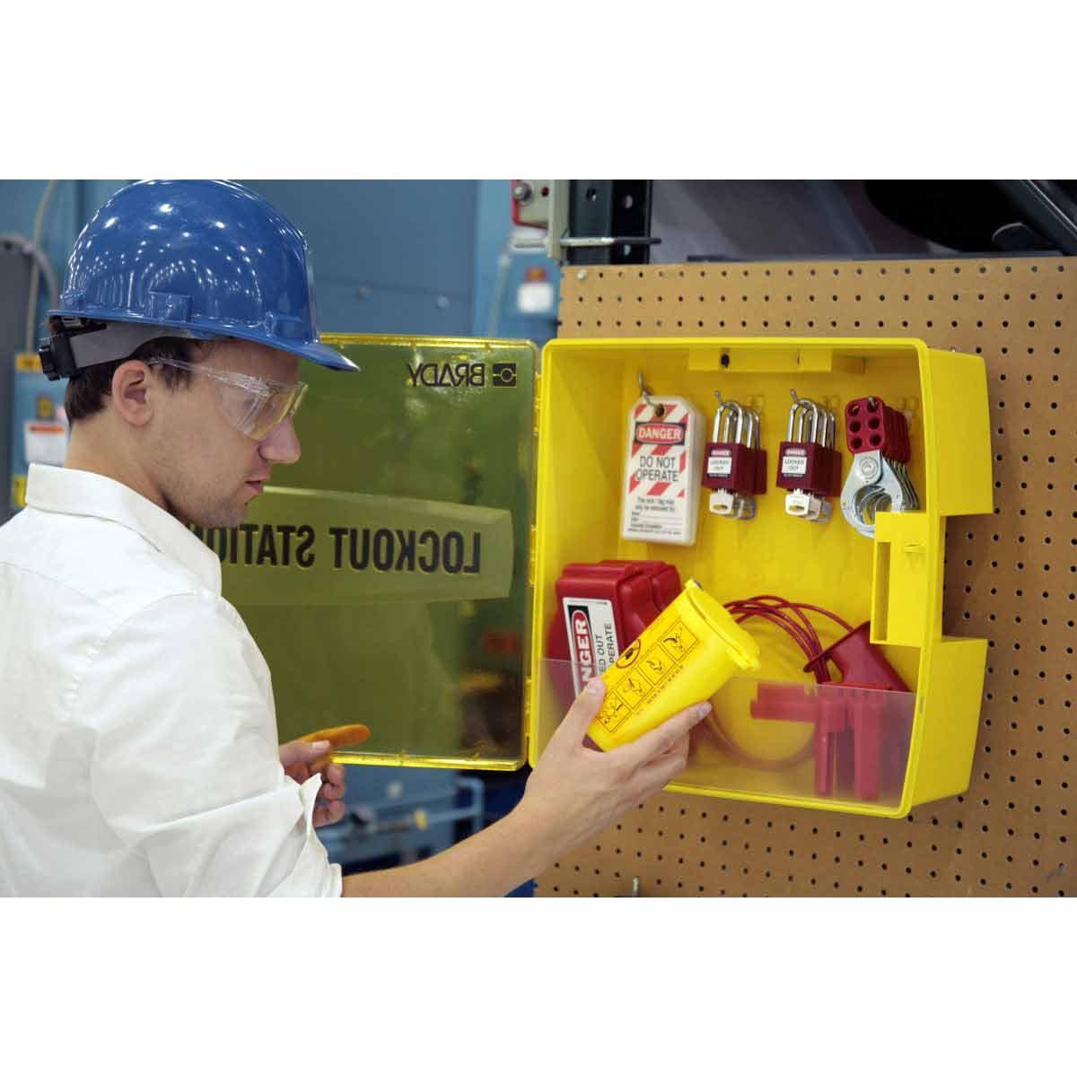 Brady® 105939 Lockout Stations & Kits
