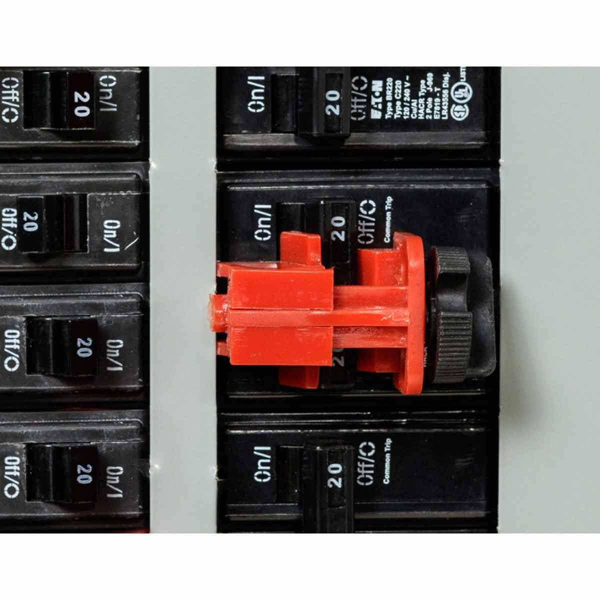 Brady® 103539 Electrical Lockouts