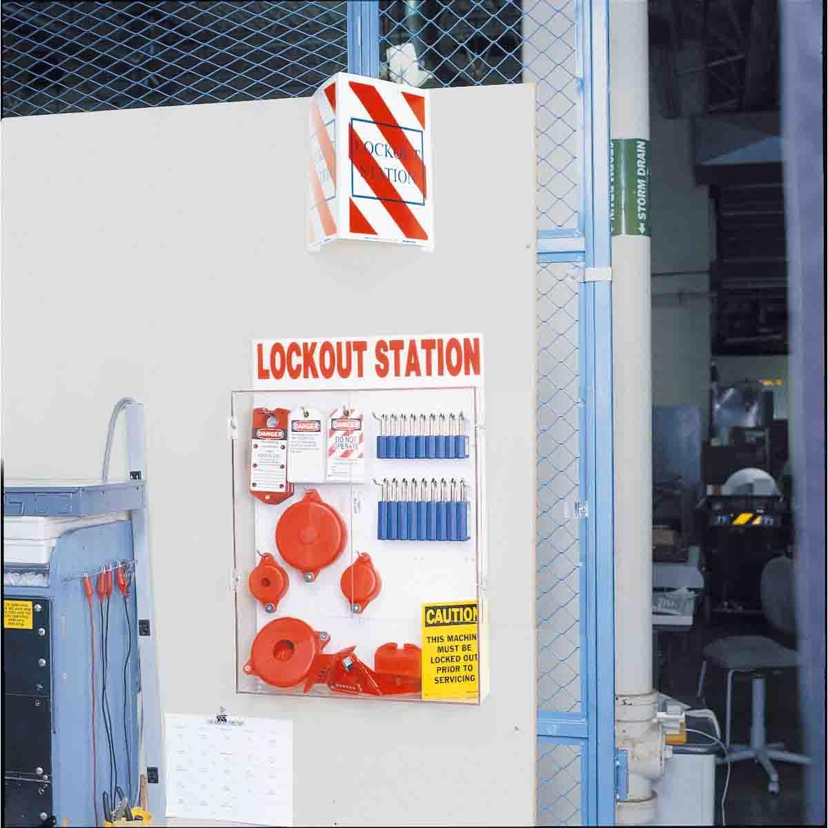 Brady® 99703 Lockout Stations & Kits