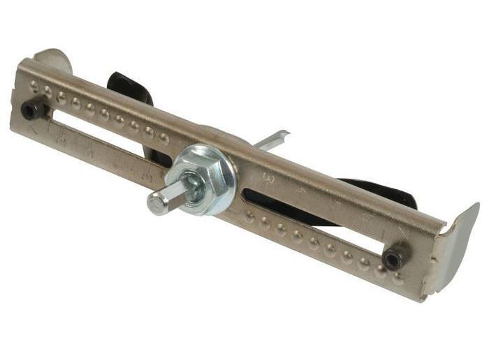 Greenlee® Quick Cutter™ 06923 Adjustable Recessed Quick Change Hole Saw, 2-1/2 to 7 in Dia, Carbide Tip Cutting Edge