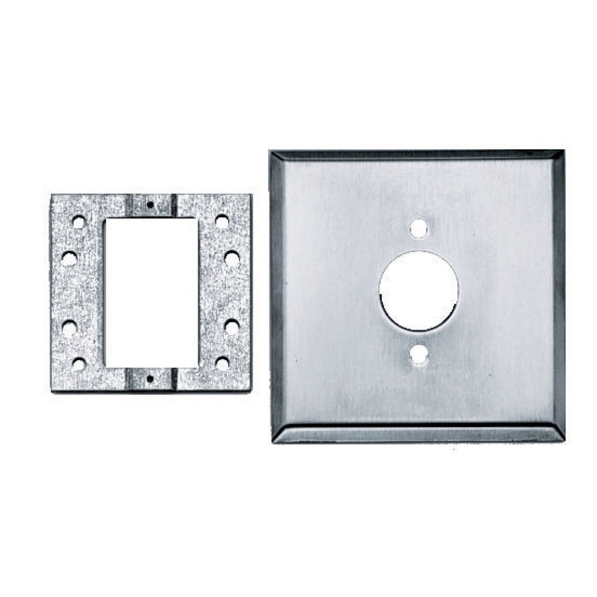 Hubbell Wiring Device-Kellems HBL24300RKS Straight Blade Receptacles