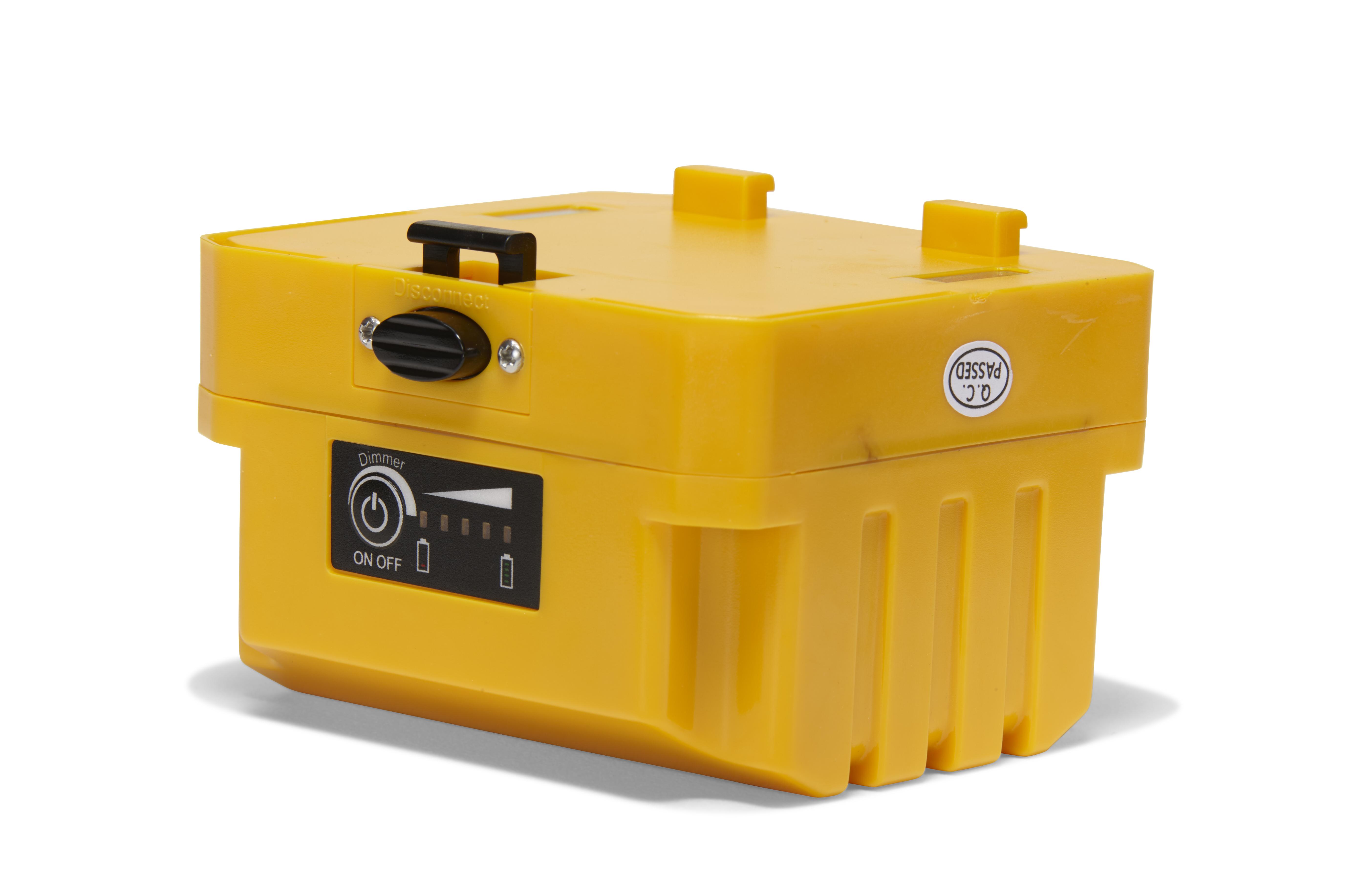 Southwire® 416001 Portable Lamp Battery Packs & Chargers