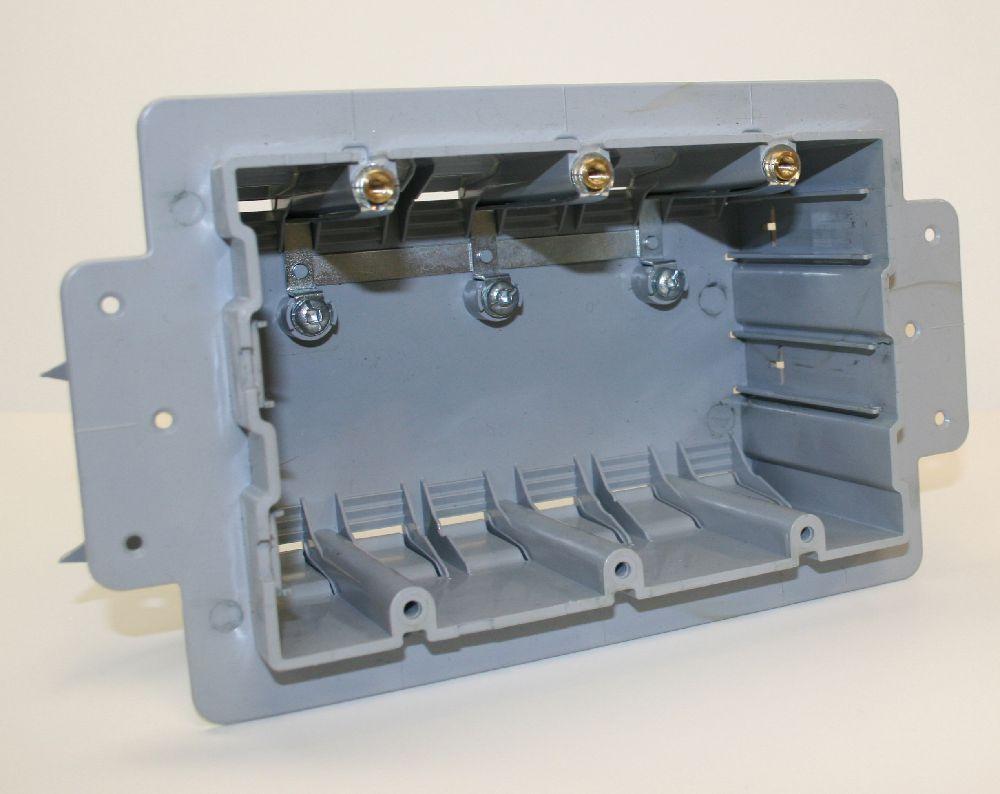 IPEX® 220002 Concrete Box