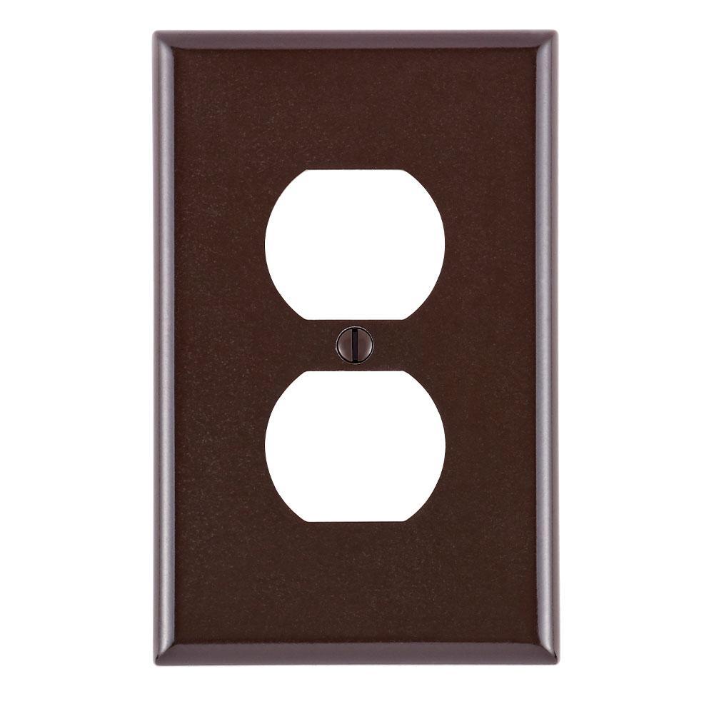 Leviton® 80503 Midway Size Traditional Wall Plate, 1 Gangs, 3-1/8 in W x 4-7/8 in H, Thermoset, Brown