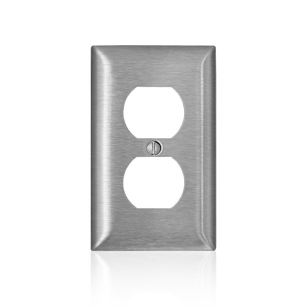 Leviton® SS8-40 C Series Non-Magnetic Standard Wall Plate, 1 Gangs, 2.79 in W x 4.54 in H, 302/304 Stainless Steel, Silver