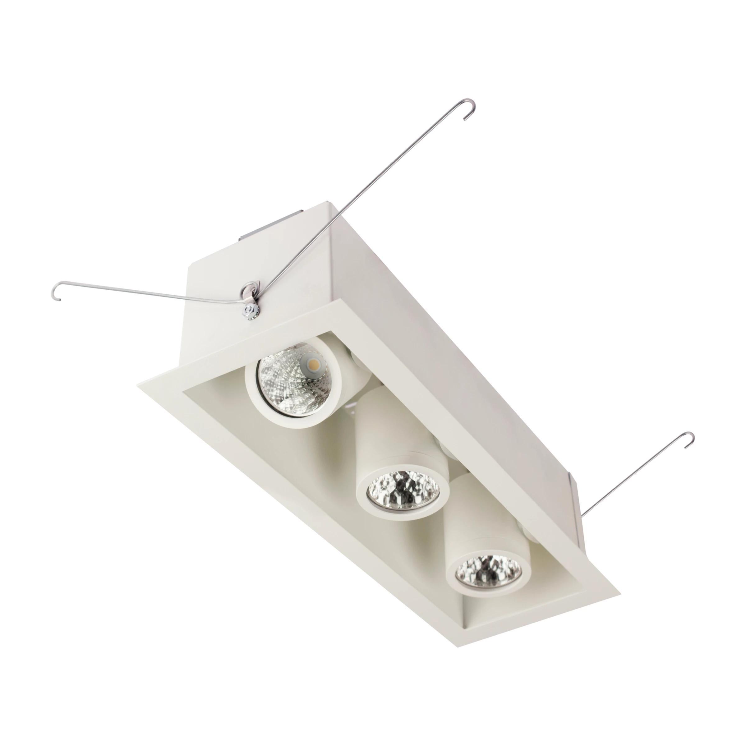 Lightolier LCRM10930H3WHTZ10U Recessed Lighting Fixtures