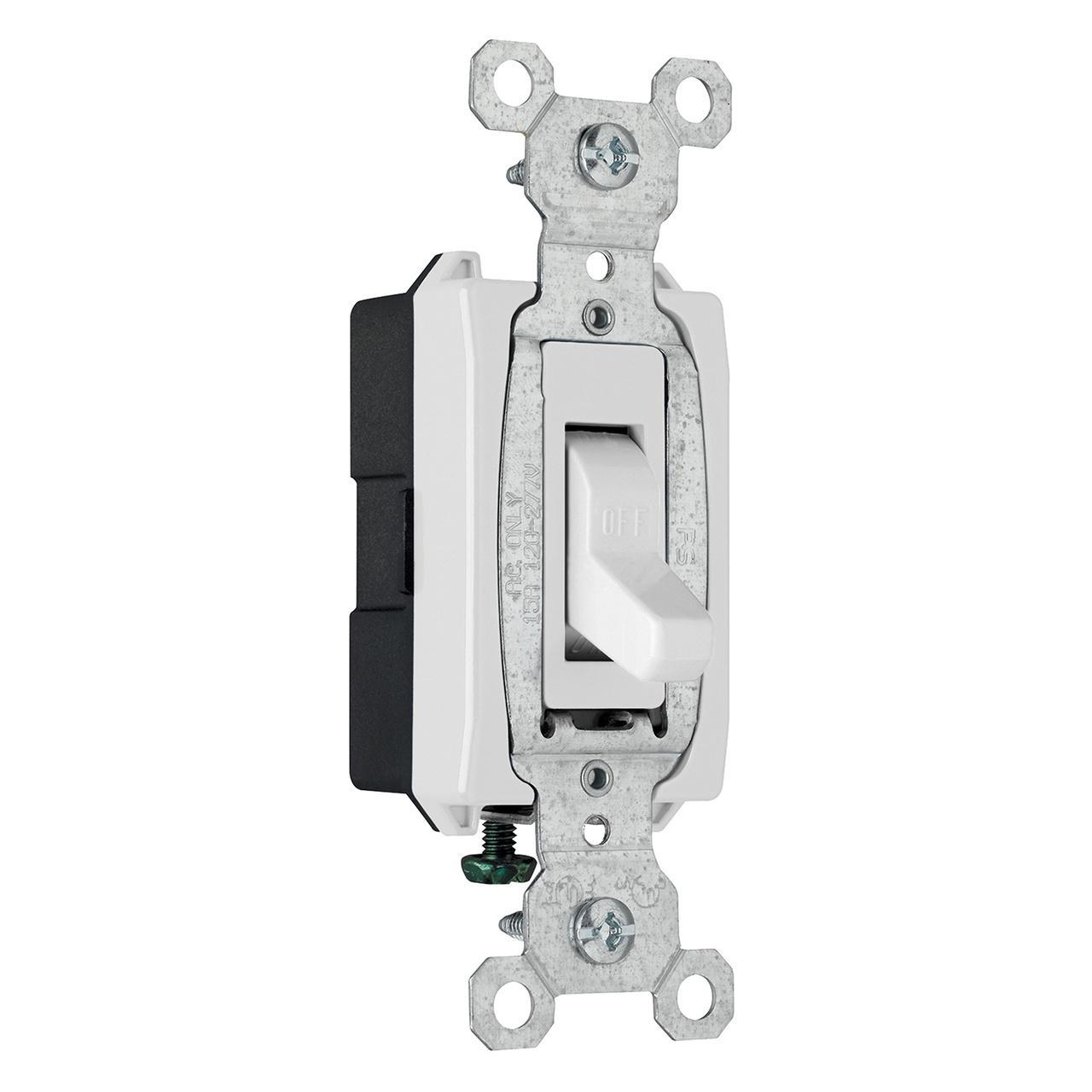 Pass & Seymour® CS15AC1W Toggle Switches