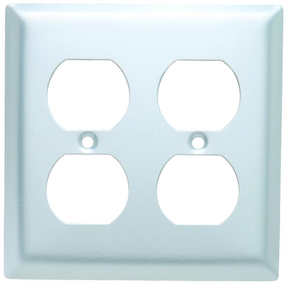 Pass & Seymour® SA82 Receptacle Wallplates