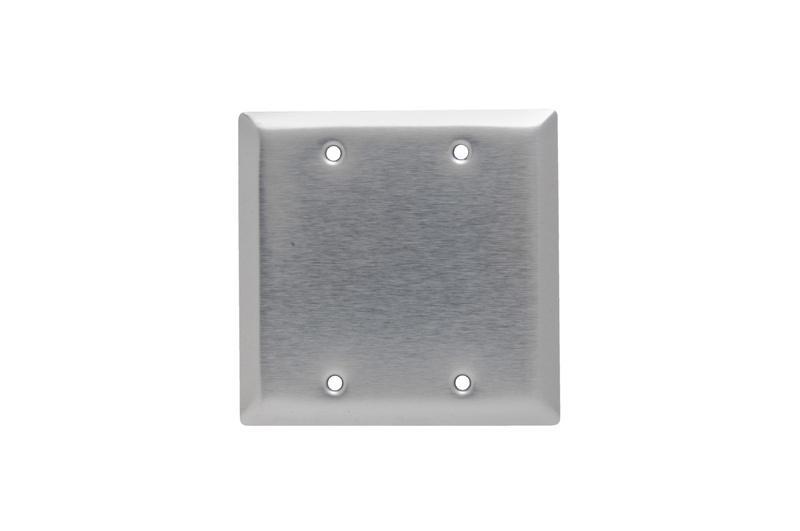 Pass & Seymour® SL23 Blank Wallplates