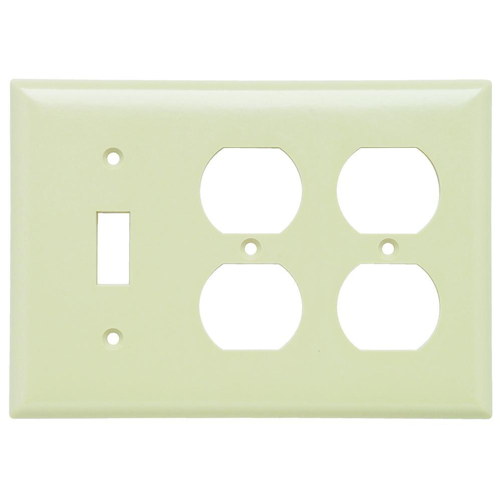 Pass & Seymour® SP182I Combination Wallplates