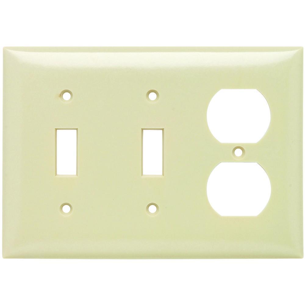 Pass & Seymour® SP28I Combination Wallplates