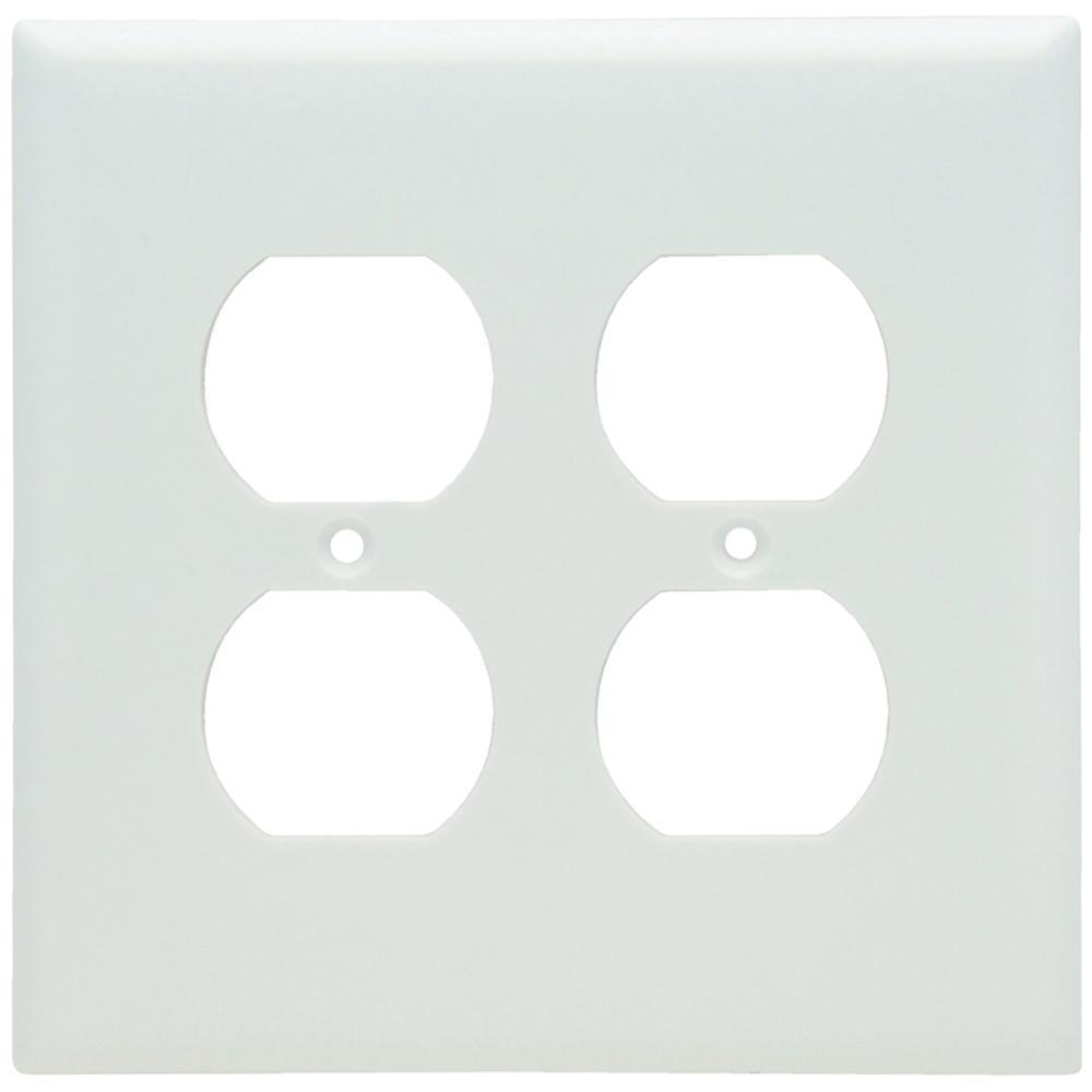 Pass & Seymour® SPJ82W Receptacle Wallplates
