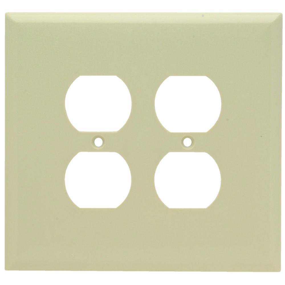 Pass & Seymour® SPO82I Receptacle Wallplates