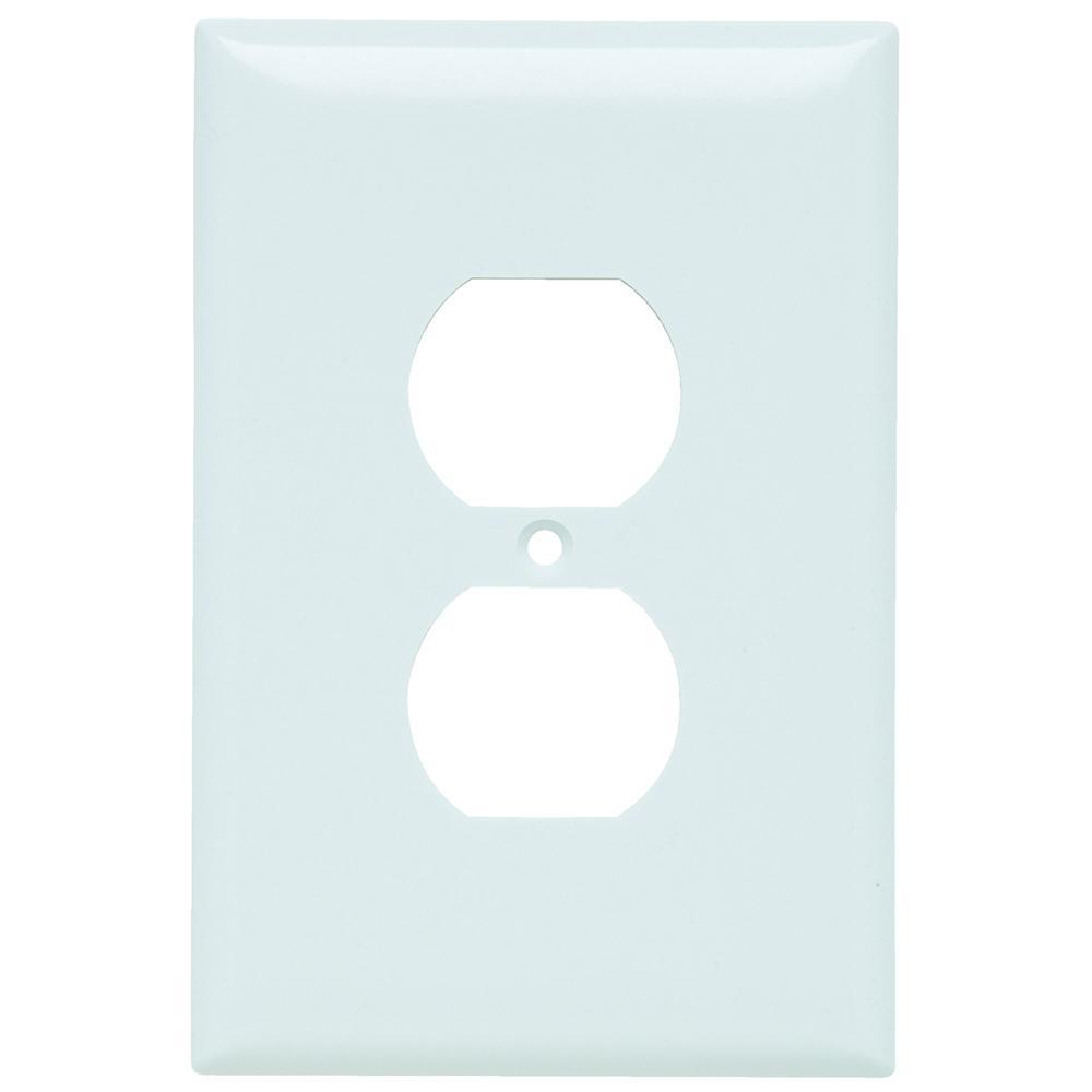 Pass & Seymour® SPO8W Receptacle Wallplates