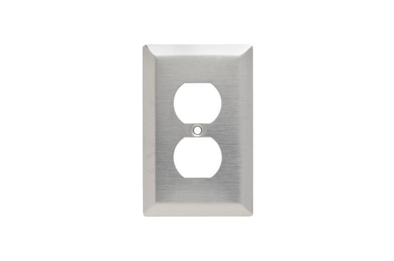 Pass & Seymour® SSJ8 Receptacle Wallplates