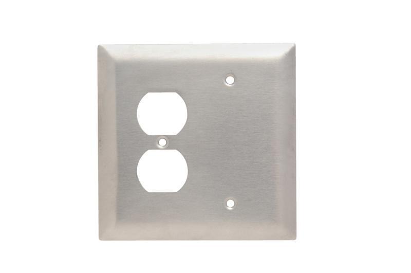 Pass & Seymour® SSO138 Combination Wallplates