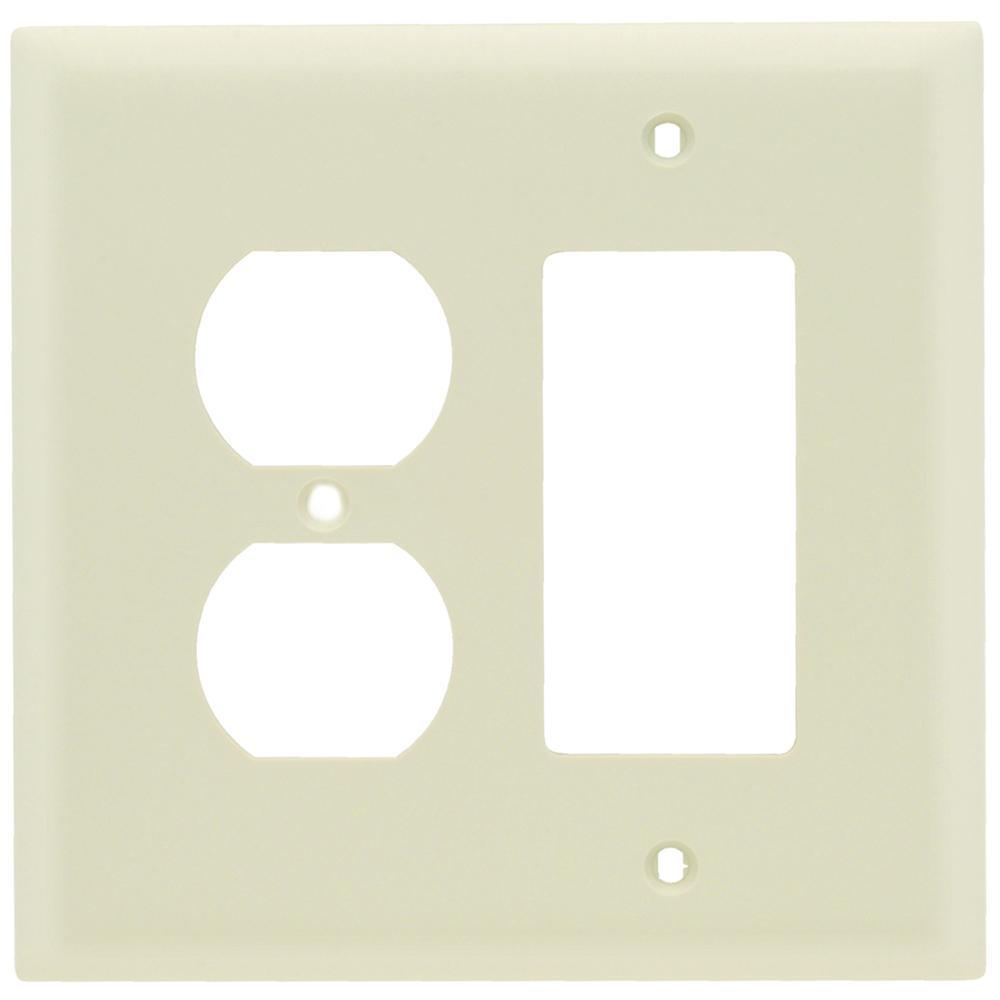 Pass & Seymour® TPJ826LA Combination Wallplates