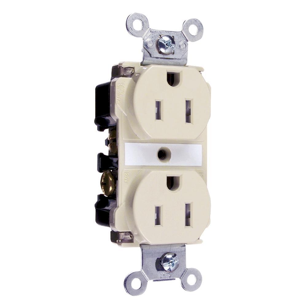 Pass & Seymour® TR62LA Straight Blade Receptacles