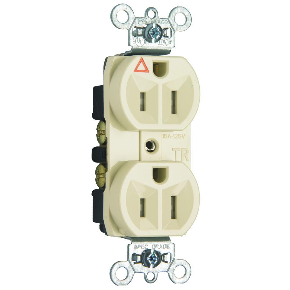 Pass & Seymour® TRIG5262LA Straight Blade Receptacles