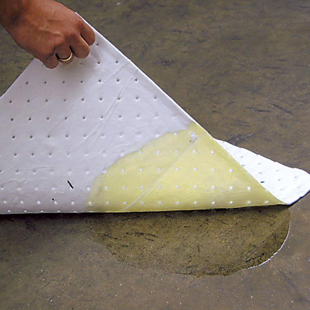 SPC® MXP-O20 Absorbent Blankets, Pads, Pillows & Rolls