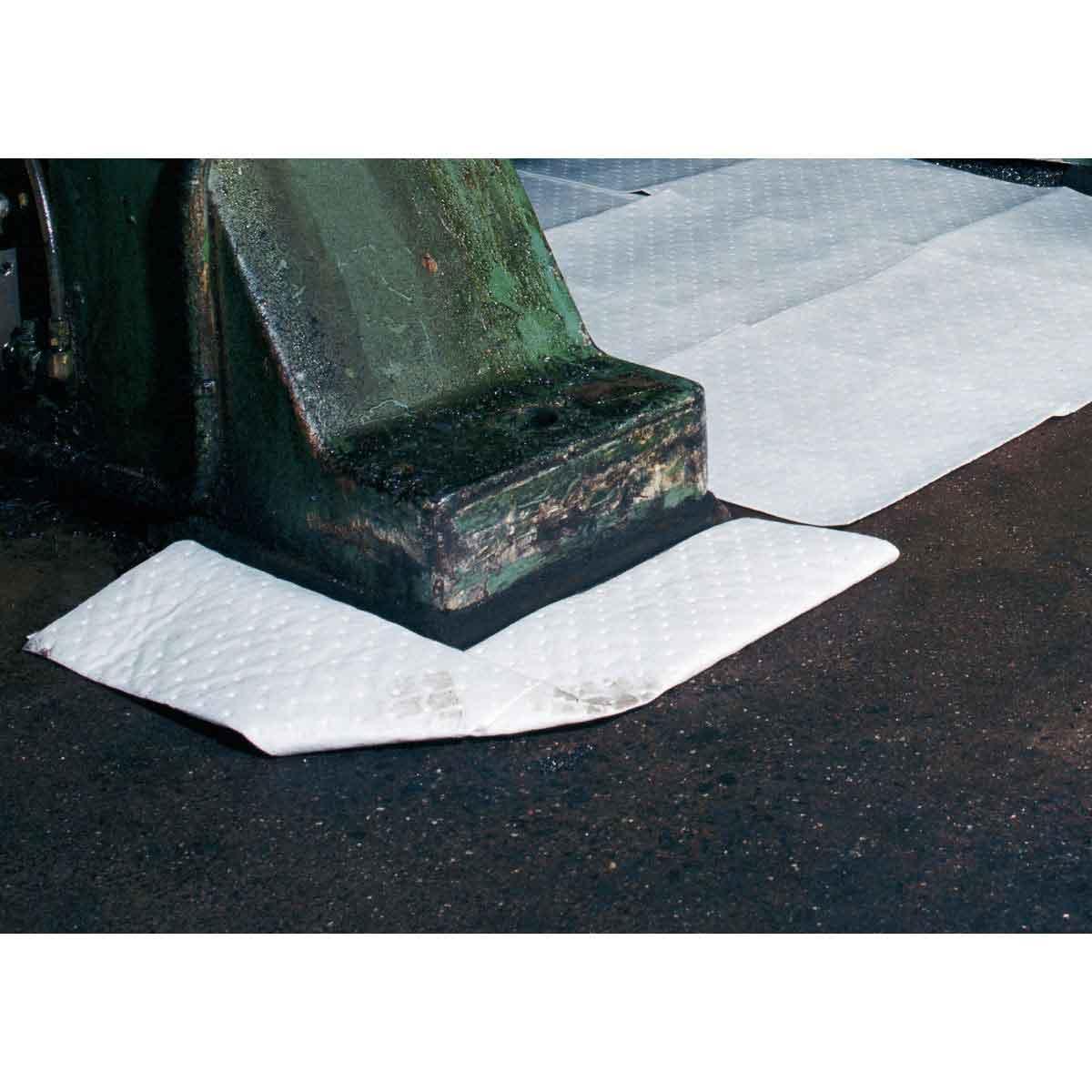 SPC® SPC50 Absorbent Blankets, Pads, Pillows & Rolls