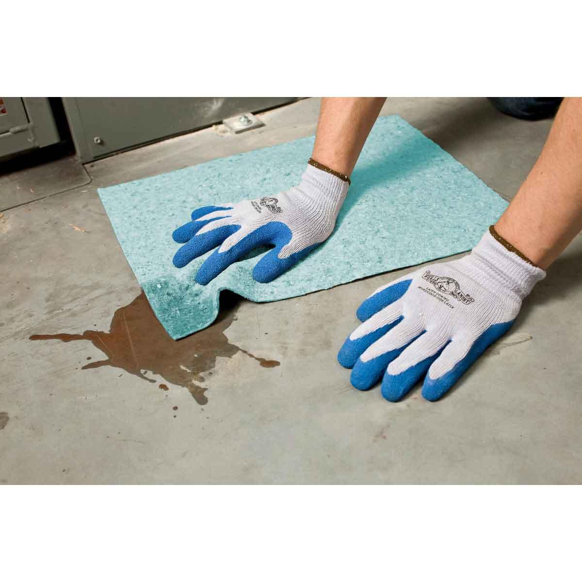 SPC® RF500 Absorbent Blankets, Pads, Pillows & Rolls