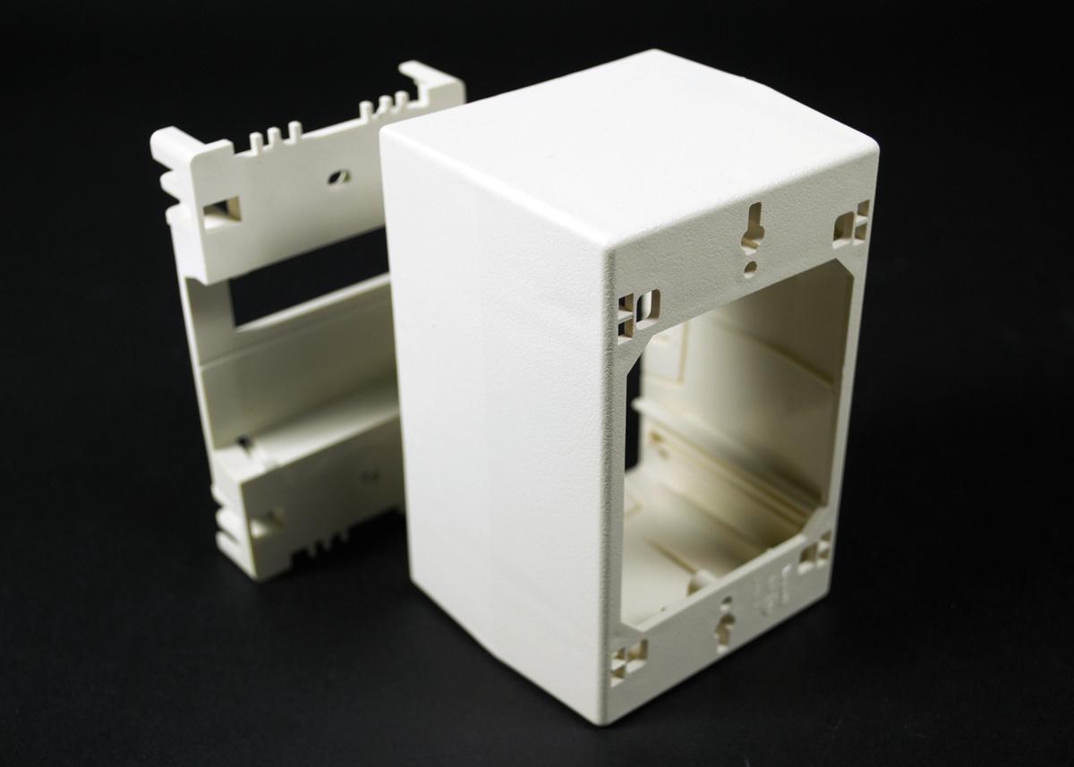 Wiremold® WMD2344D-WH Raceway Outlet Boxes