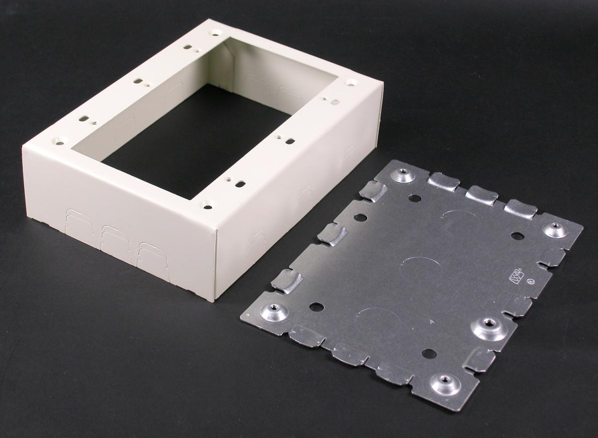 Wiremold® 5748-3WH 3-Gang Device Box, 4-5/8 in L x 6-1/2 in W x 1-3/4 in H, Steel, Ivory/White