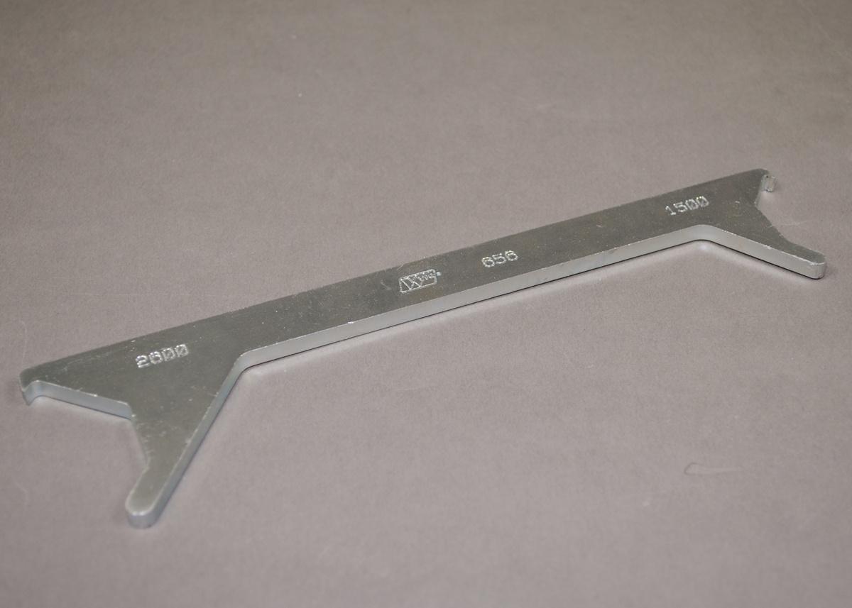 Wiremold® 656 1-Channel Cover Removal Tool, For Use With 1500 and 2600 Series Overfloor Raceway, Steel