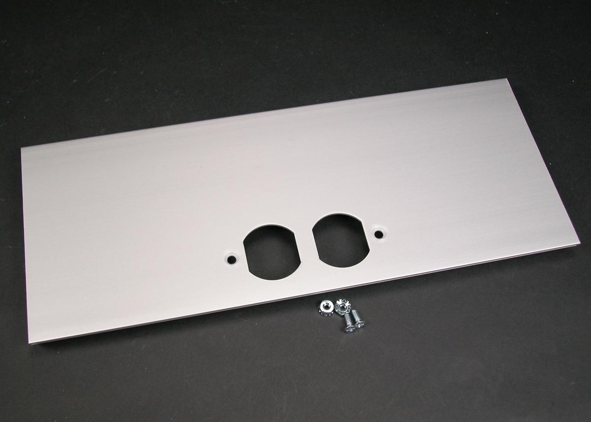 Wiremold® AL5246-D 2-Channel Duplex Large Receptacle Cover Plate, For Use With AL5200 Raceway System, Aluminum
