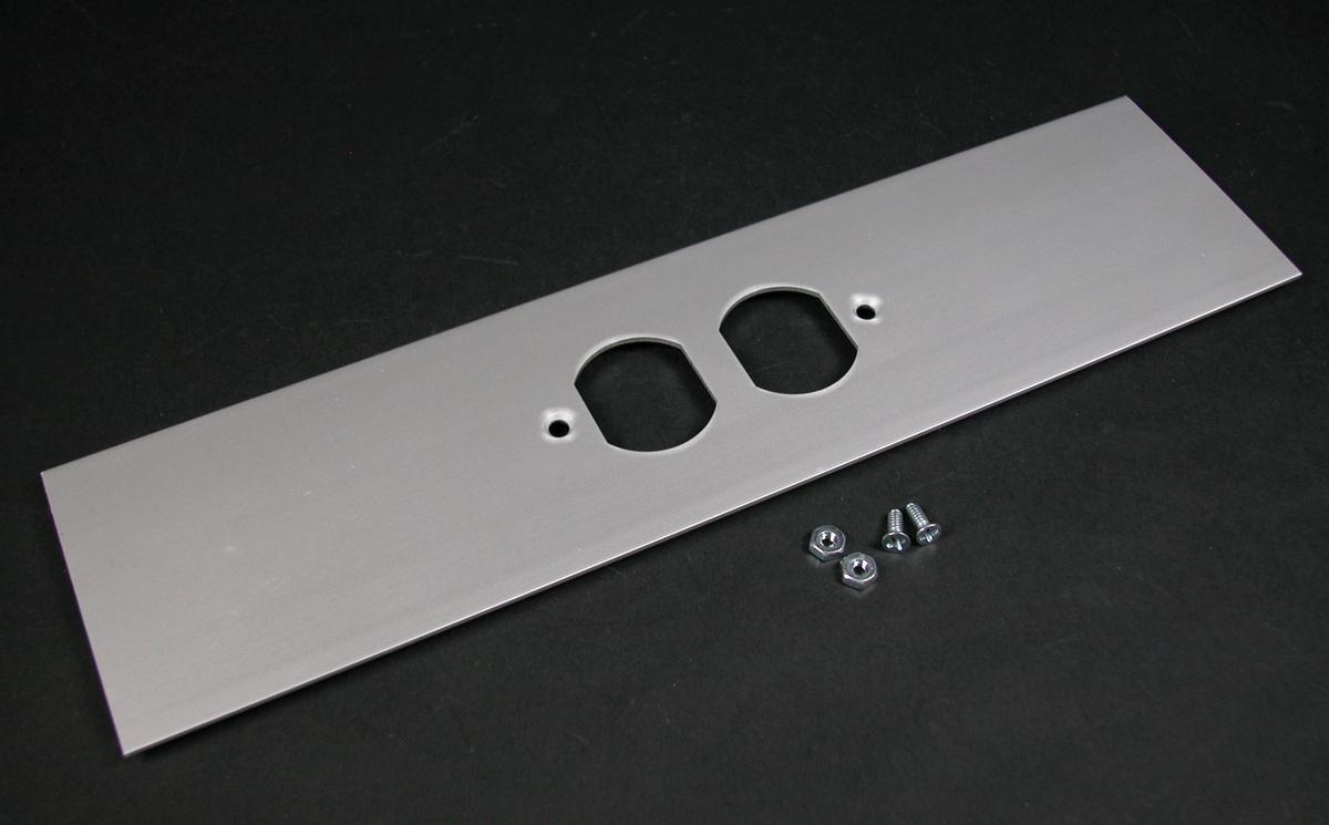 Wiremold® ALA-DR 1-Channel Duplex Receptacle Cover Plate, For Use With Ortronics® ALA3800 Series Raceway, Aluminum, Gray