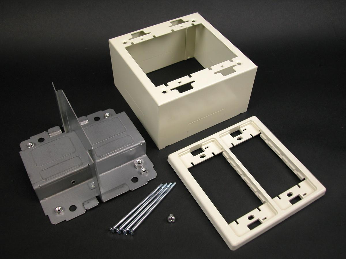 Wiremold® V2444D-2A 2-Gang Labor Saving Divided Box, 4-3/4 in L x 4-3/4 in W x 2-3/4 in H, Steel, Fog White/Ivory