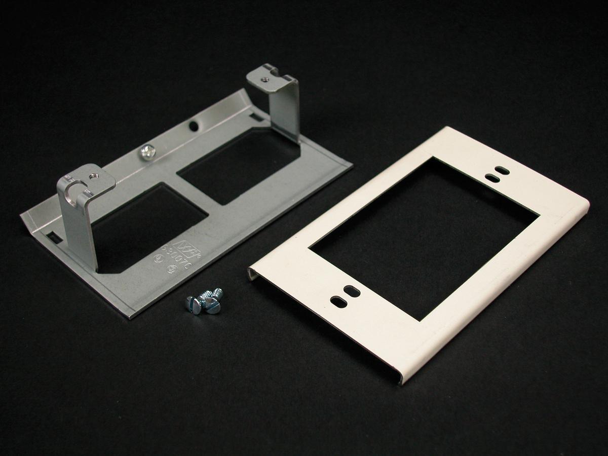 Wiremold® V3051LE Extension Cover, 4-1/2 in L, For Use With 3000 Series Raceway, Steel, Ivory