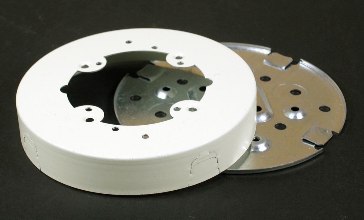 Wiremold® 5738WH Fixture Box/Solid Base, 4-3/4 in L x 5-1/4 in W x 5-1/4 in H, Steel, Ivory/White