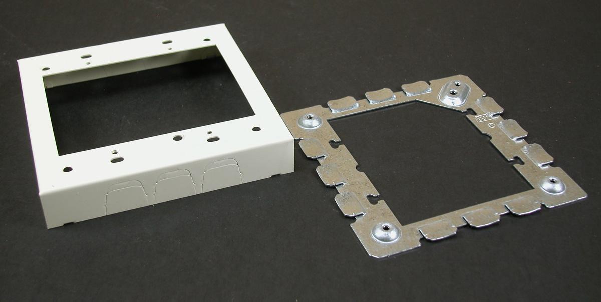 Wiremold® 5751-2WH Extension Adapter, 4-3/4 in L x 4-3/4 in W x 15/16 in H, For Use With 500 and 700 Series Raceway, Steel