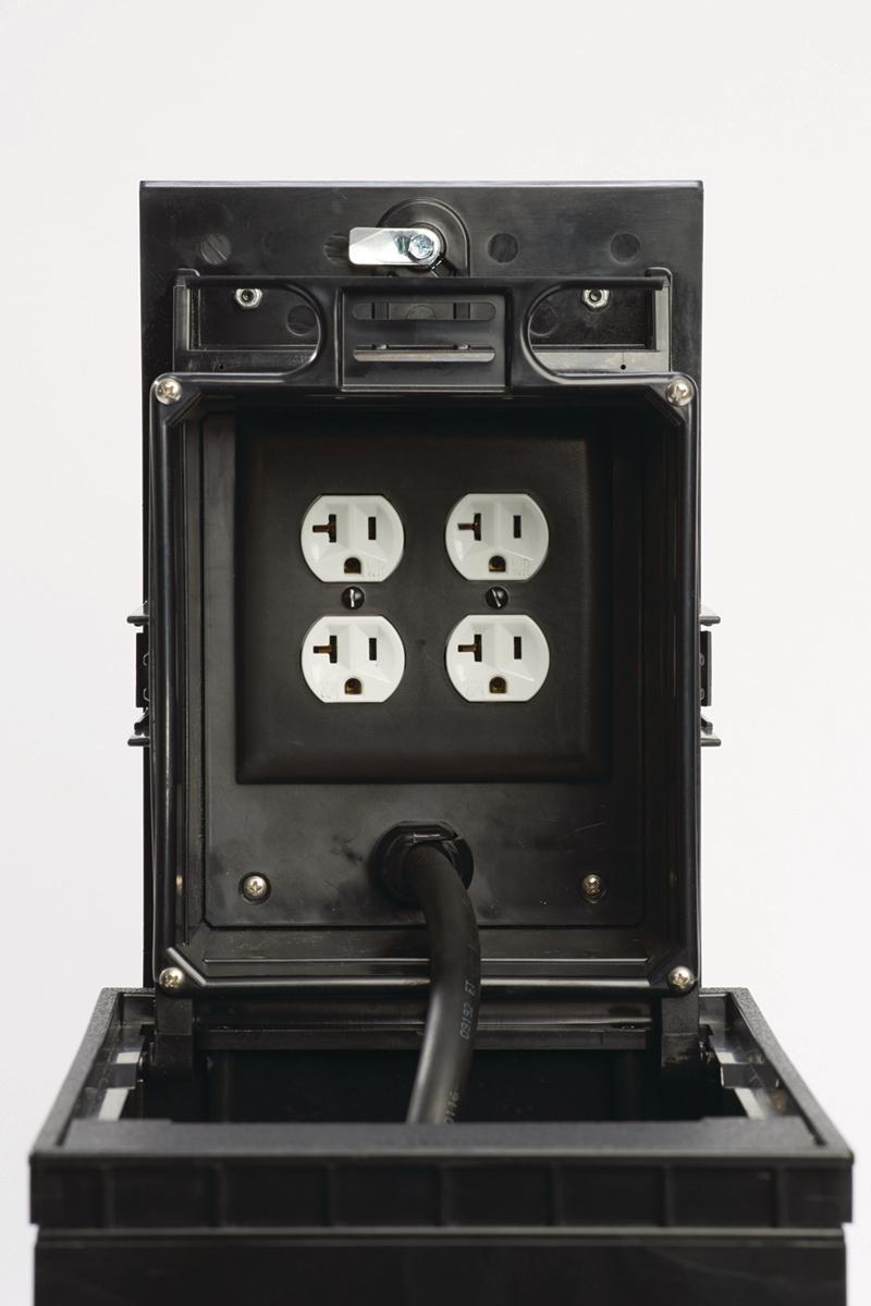 Wiremold® XB814C520BK Exterior Non-Metallic Box Cover Assembly, 7 in L x 14 in W x 4 in H, NEMA 6P