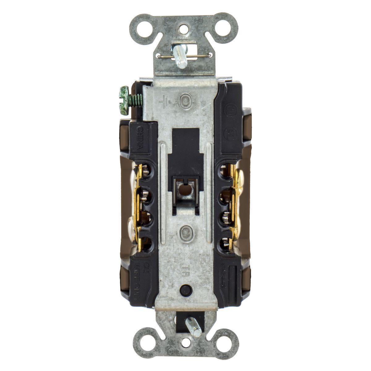 Hubbell Wiring Device-Kellems DR15C2 Straight Blade Receptacles