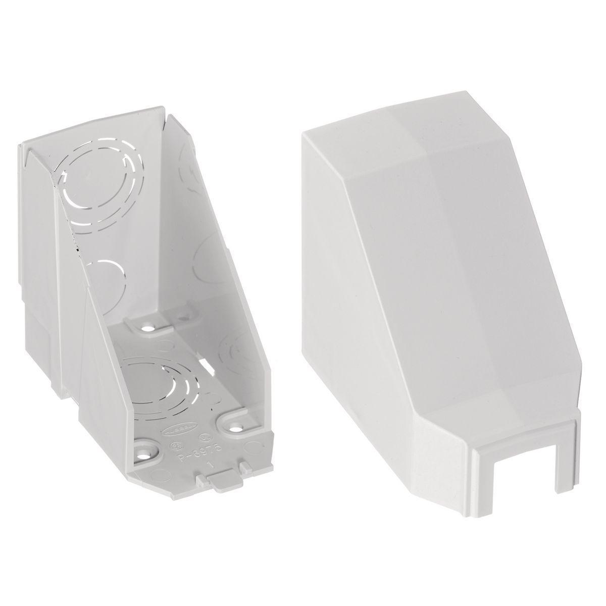Hubbell Wiring Device-Kellems PLP1CACFW Raceway Connectors/Adapters