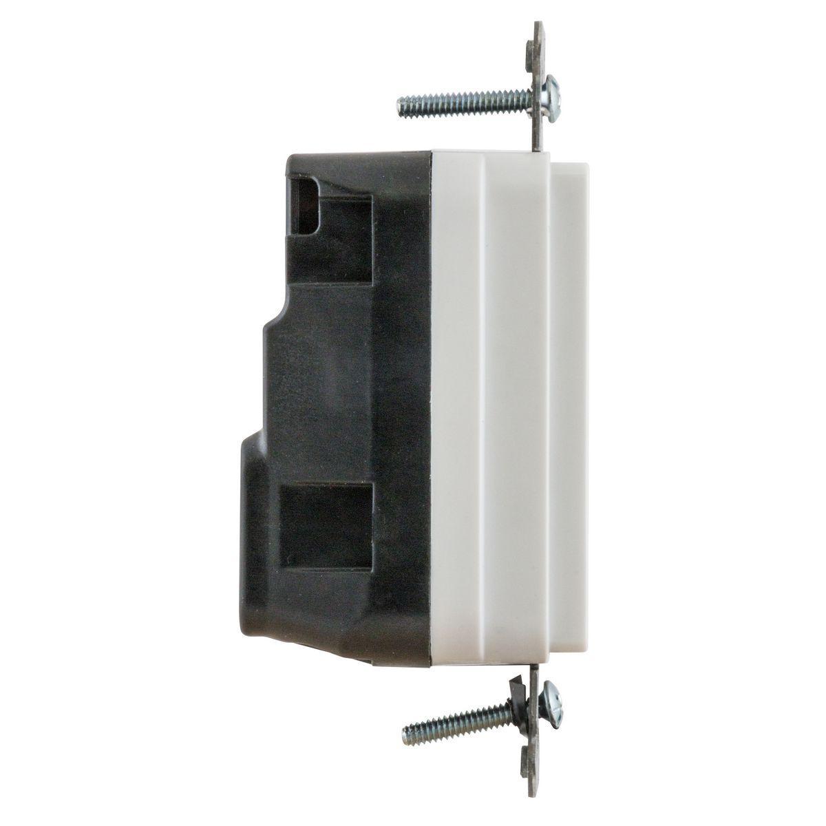 Hubbell Wiring Device-Kellems SNAP20UACW Receptacles & USB Ports